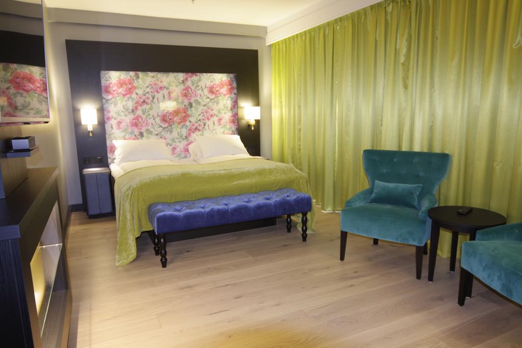Thon Hotel Арендаль Экстерьер фото